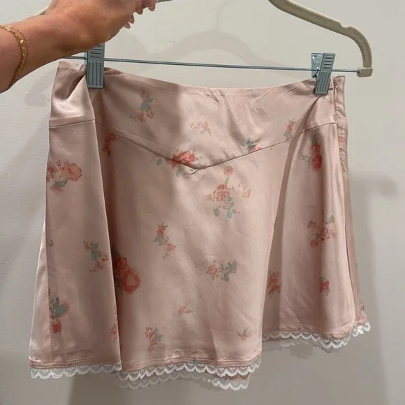 NWOT Molly Mini Skirt in Pink Floral Multi - Tularosa (XXS)
